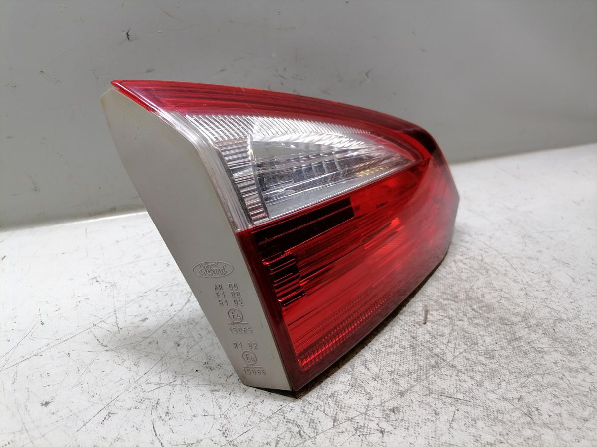 Ford Focus 3 original R&uuml;cklicht R&uuml;ckleuchte Schlussleuchte innen links Kombi Bj.2013
